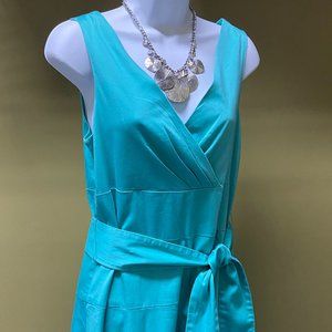 MAX & CLEO Aqua Sleeveless, V-neck, Fit & Flare Dress with Matching Tie, sz 10